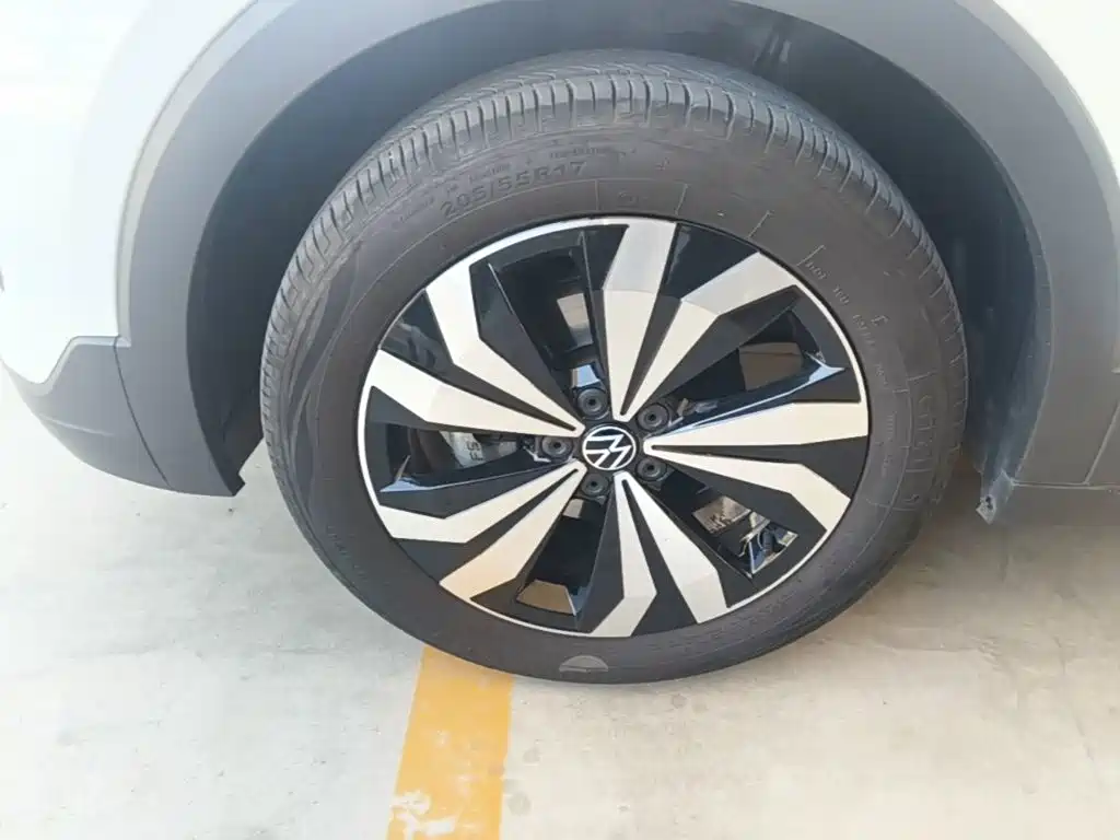 Volkswagen Tharu — миниатюра 23
