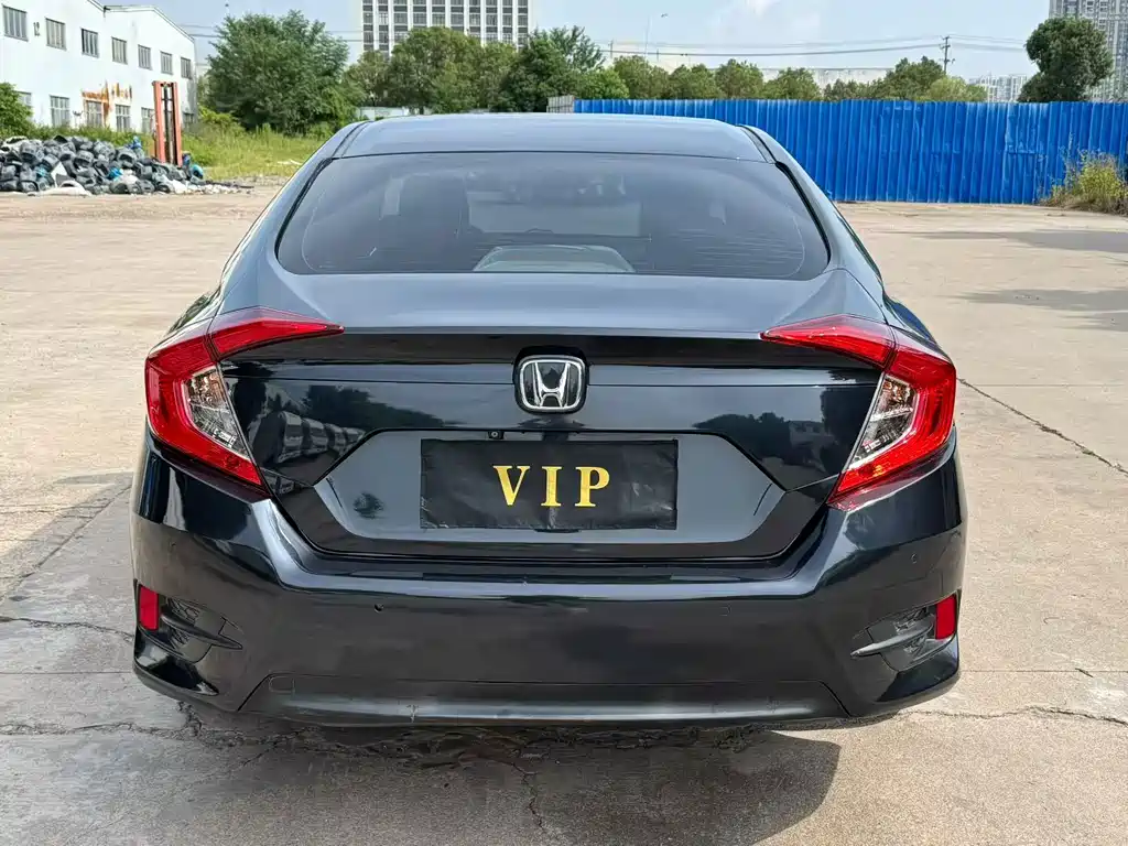 Honda Civic — миниатюра 5