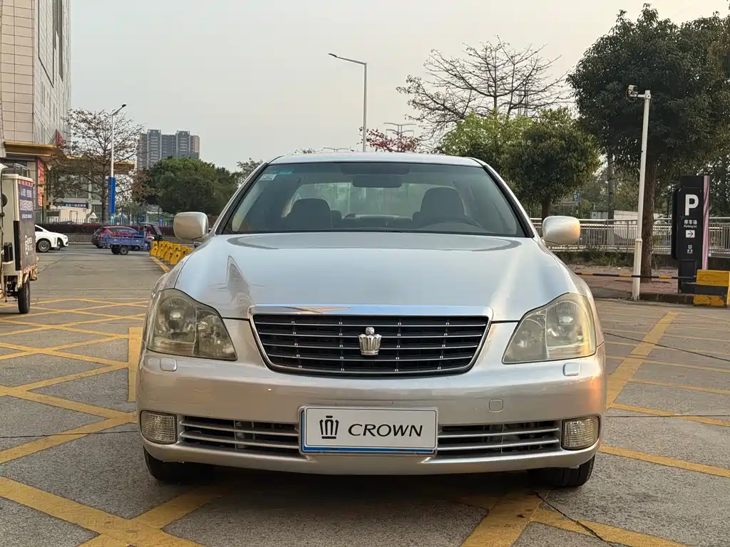Toyota Crown 2005 3.0L Royal Saloon