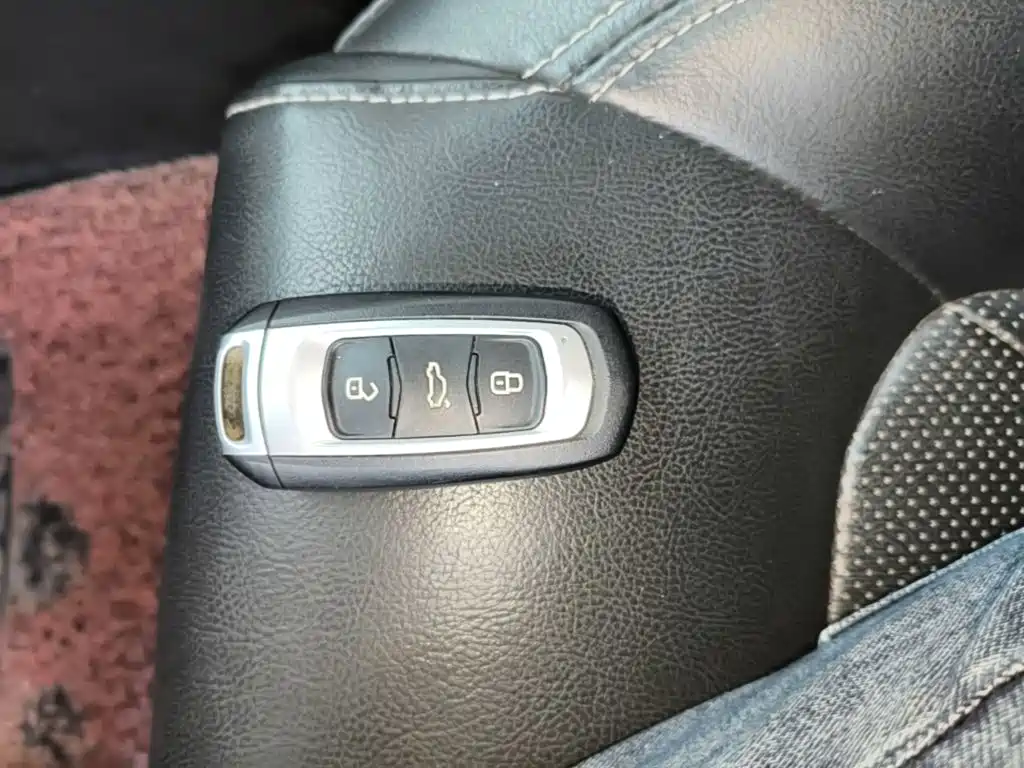 Geely Emgrand — миниатюра 9