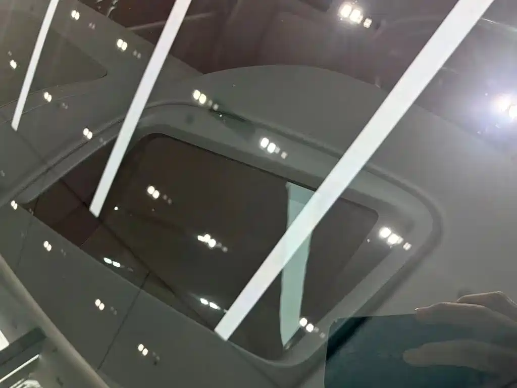 Land Rover Range Rover — миниатюра 16