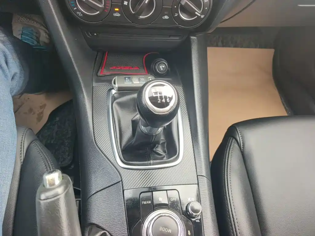 Mazda 3 Axela — миниатюра 14