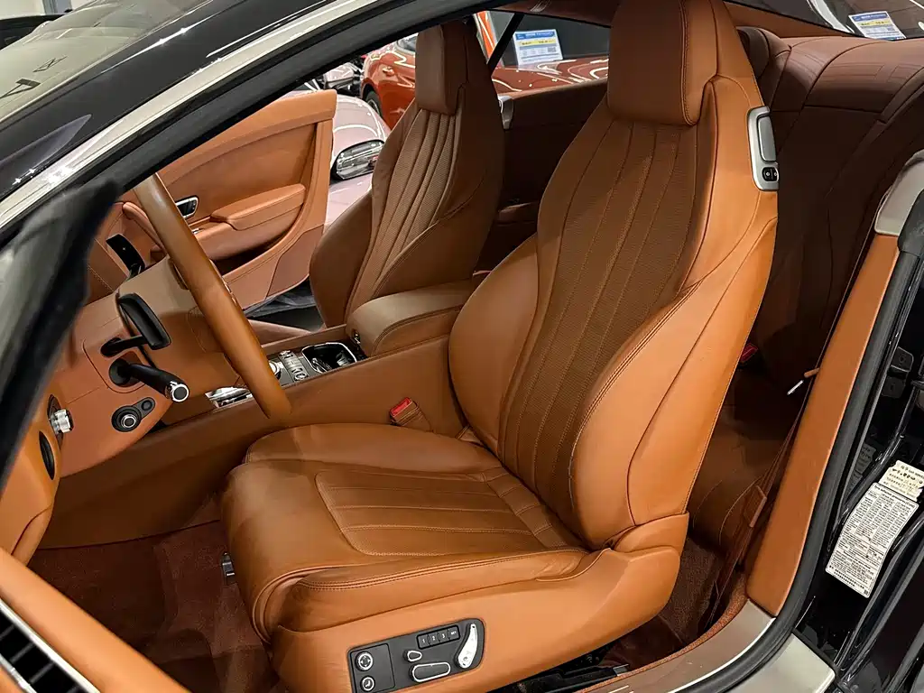 Bentley Continental — миниатюра 6
