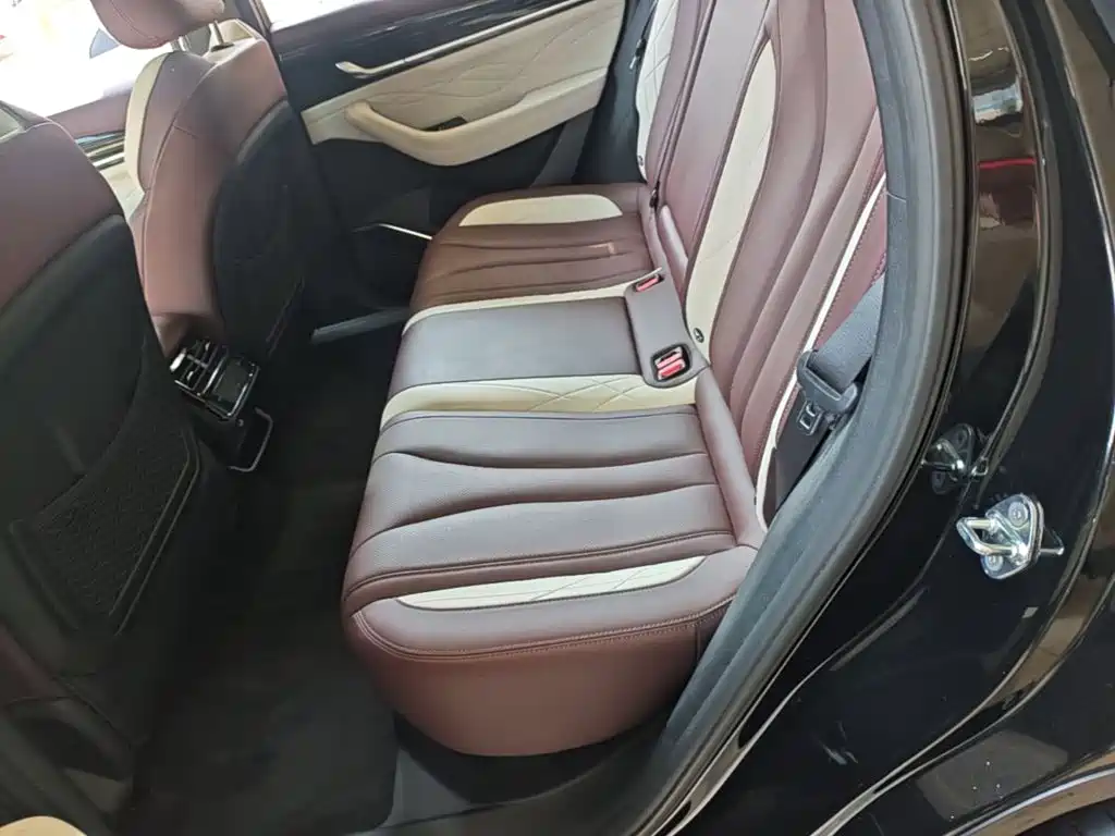 Geely Xingyue L — миниатюра 17