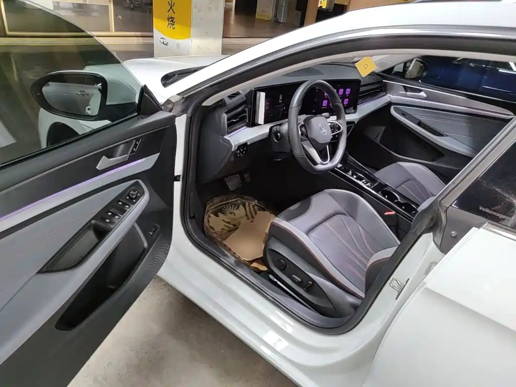 Volkswagen Lamando — миниатюра 16