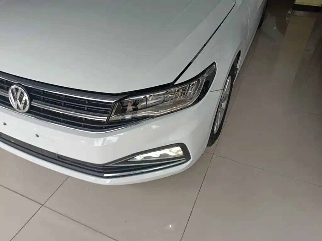 Volkswagen Bora — миниатюра 24