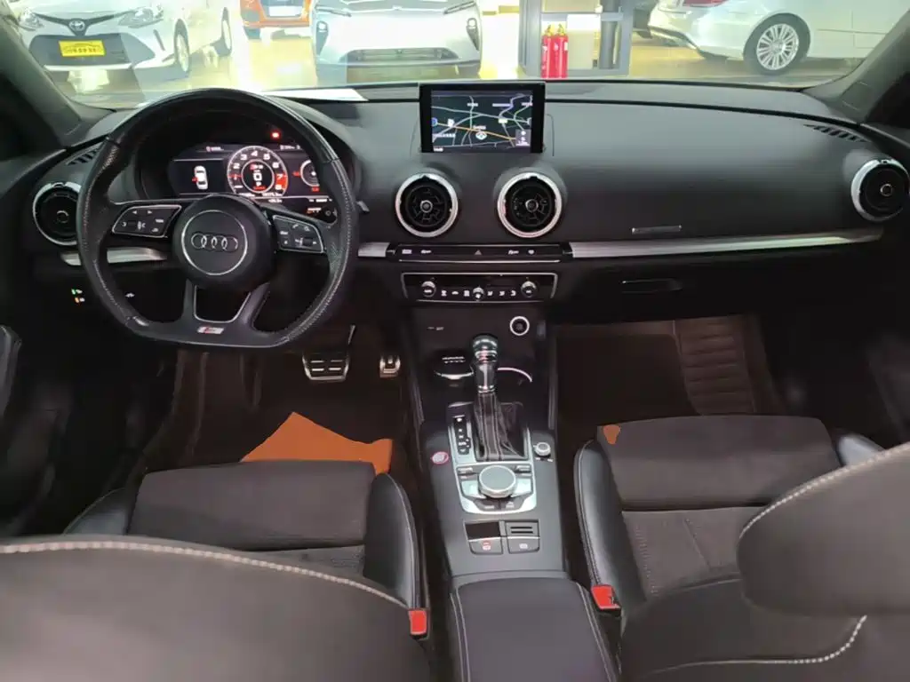 Audi S3 — миниатюра 10