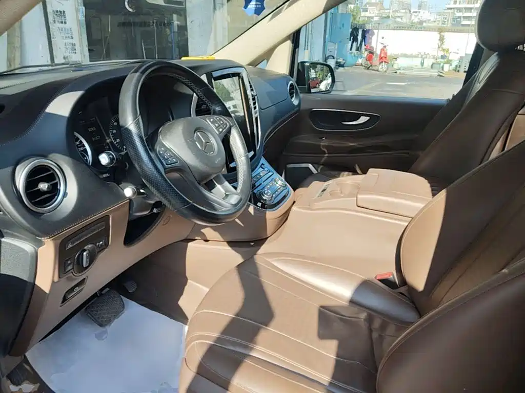 Mercedes-Benz Vito — миниатюра 15