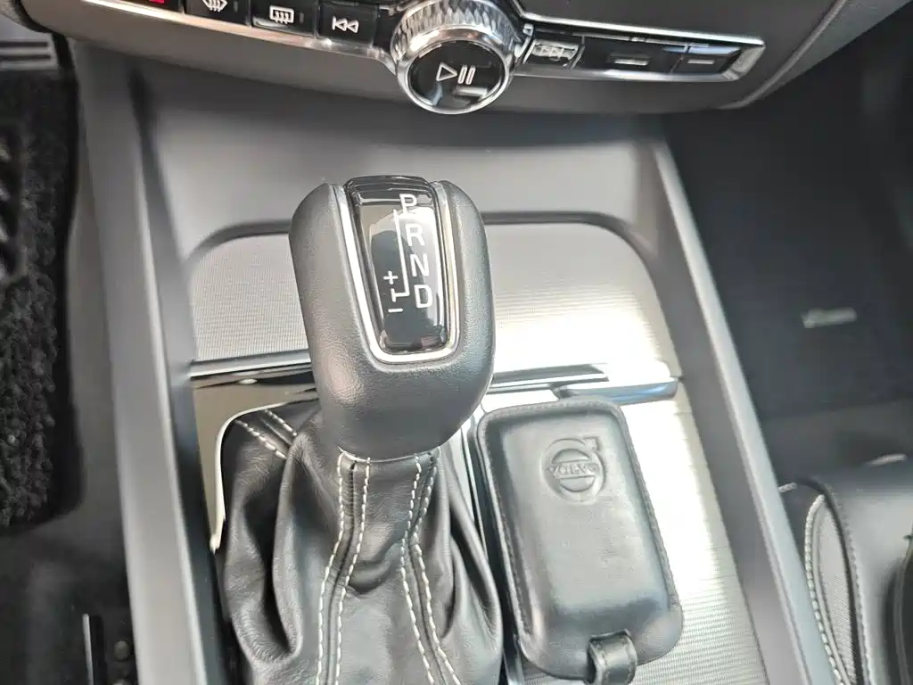 Volvo XC60 — миниатюра 7