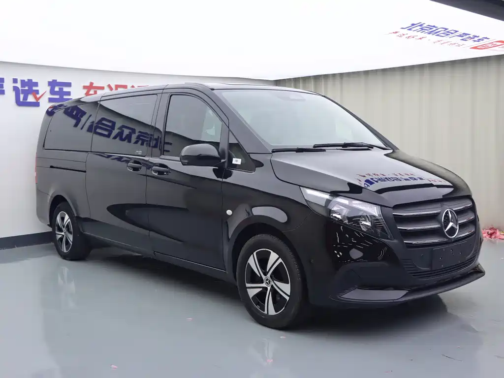 Mercedes-Benz Vito — миниатюра 2