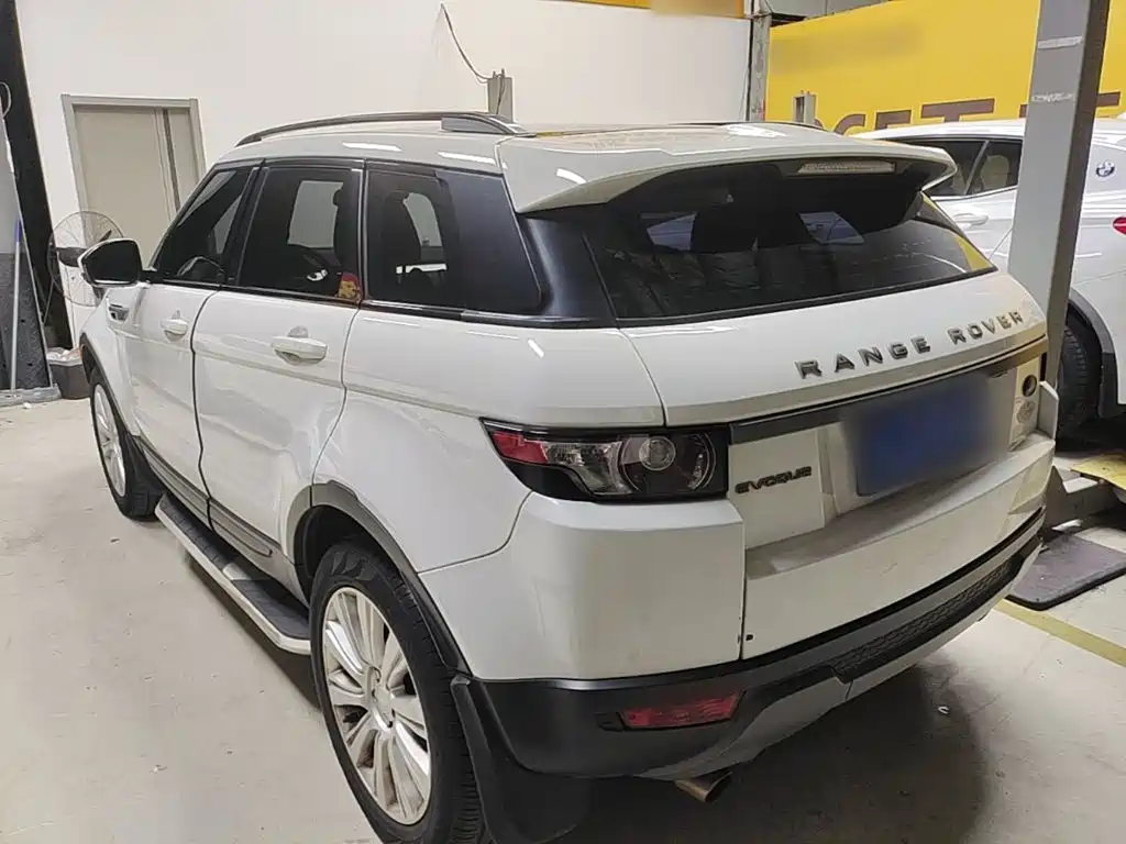 Land Rover Evoque — миниатюра 5