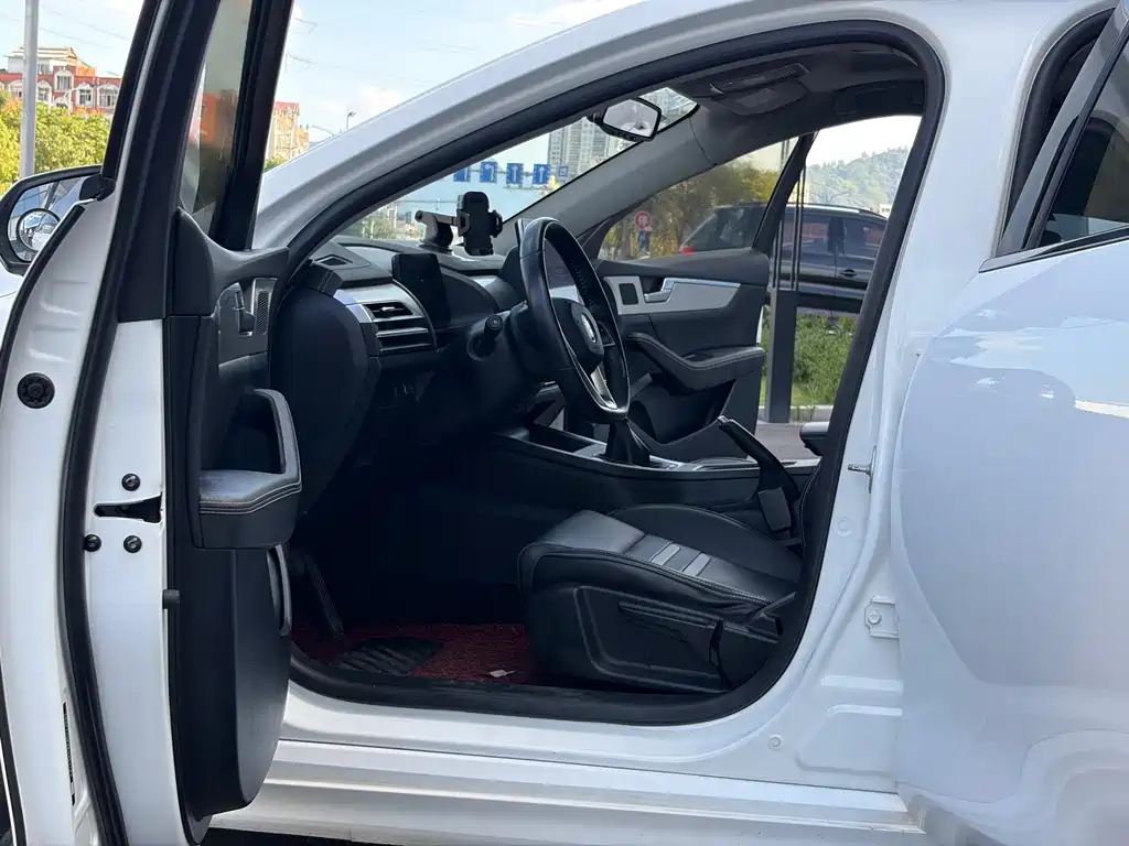 BYD Qin Pro — миниатюра 6
