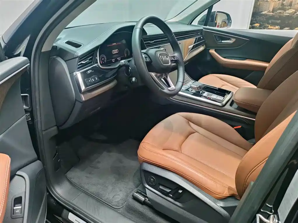 Audi Q7 — миниатюра 12