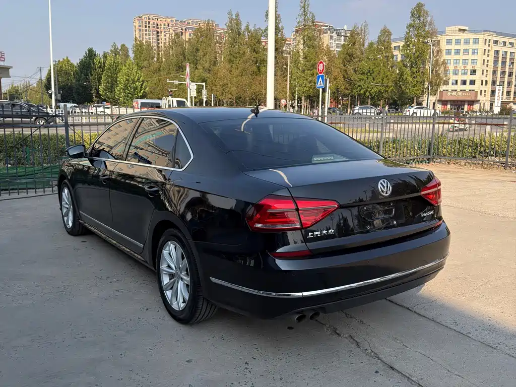 Volkswagen Passat — миниатюра 3