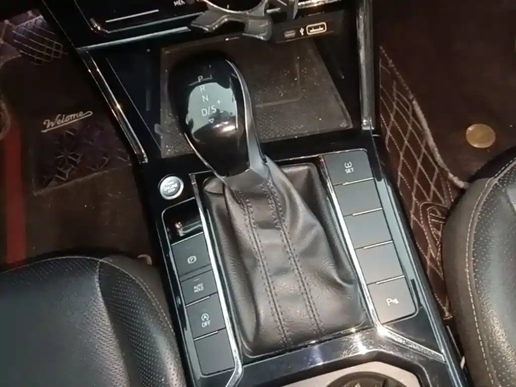 Volkswagen Passat — миниатюра 14
