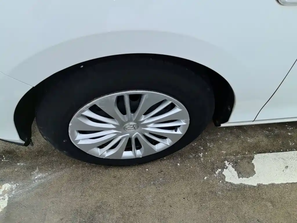 Buick Excelle — миниатюра 23