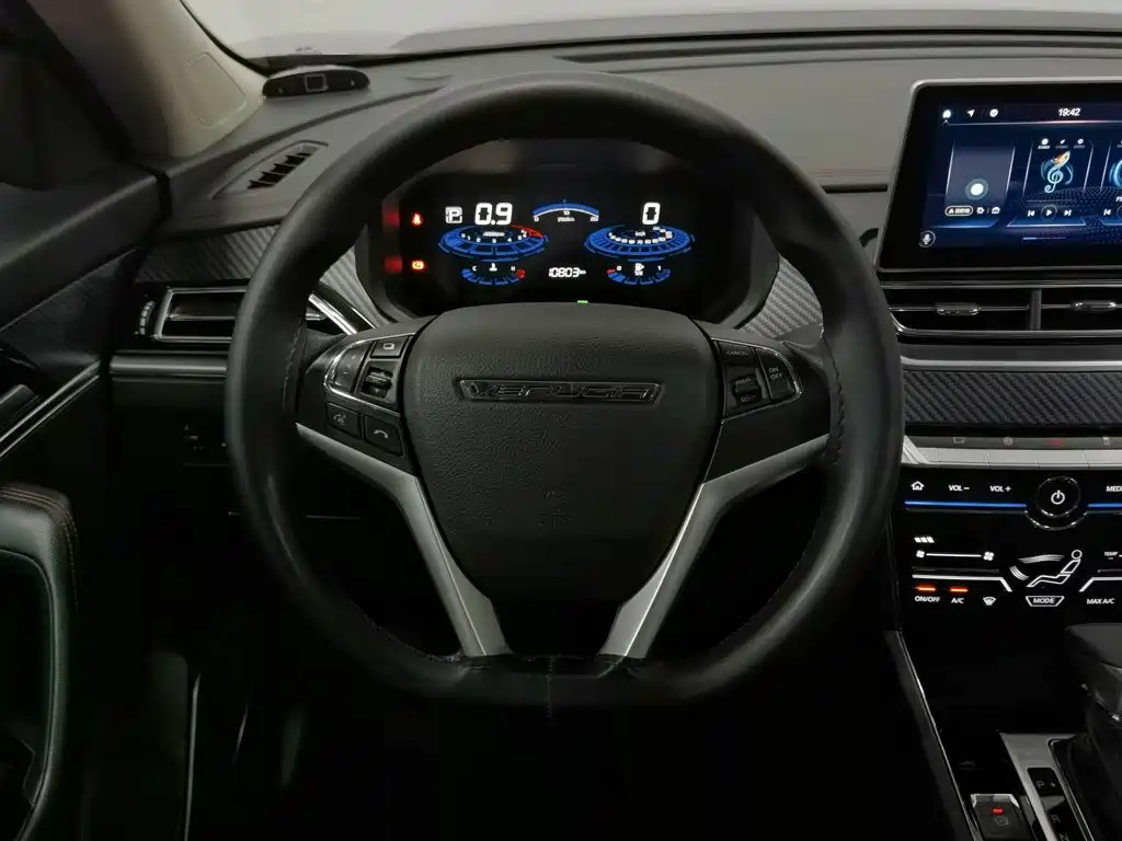 Venucia T60 — миниатюра 11