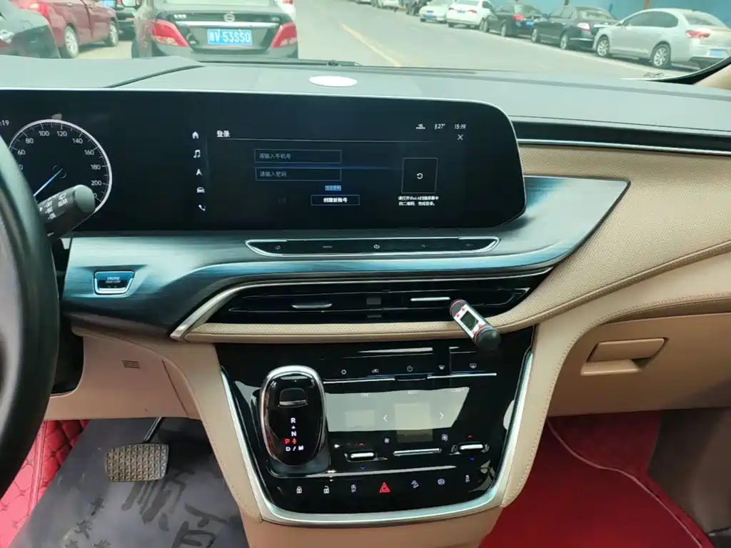 Buick GL8 — миниатюра 13