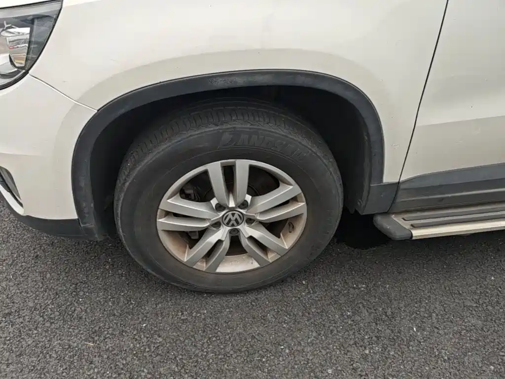 Volkswagen Tiguan — миниатюра 15