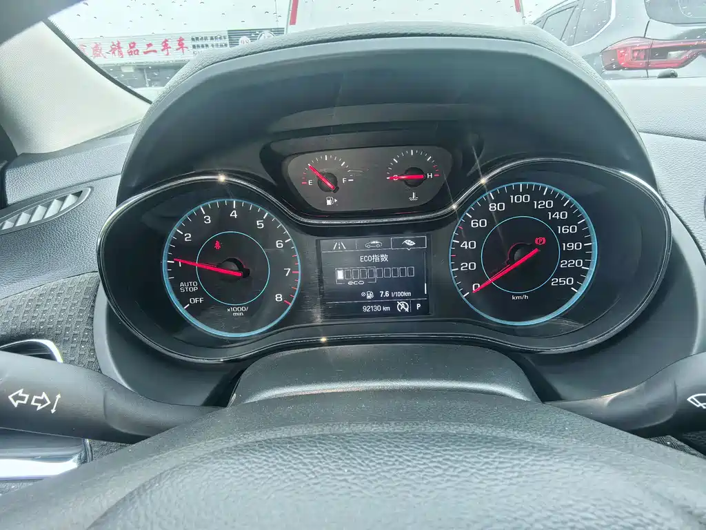 Chevrolet Cruze — миниатюра 13