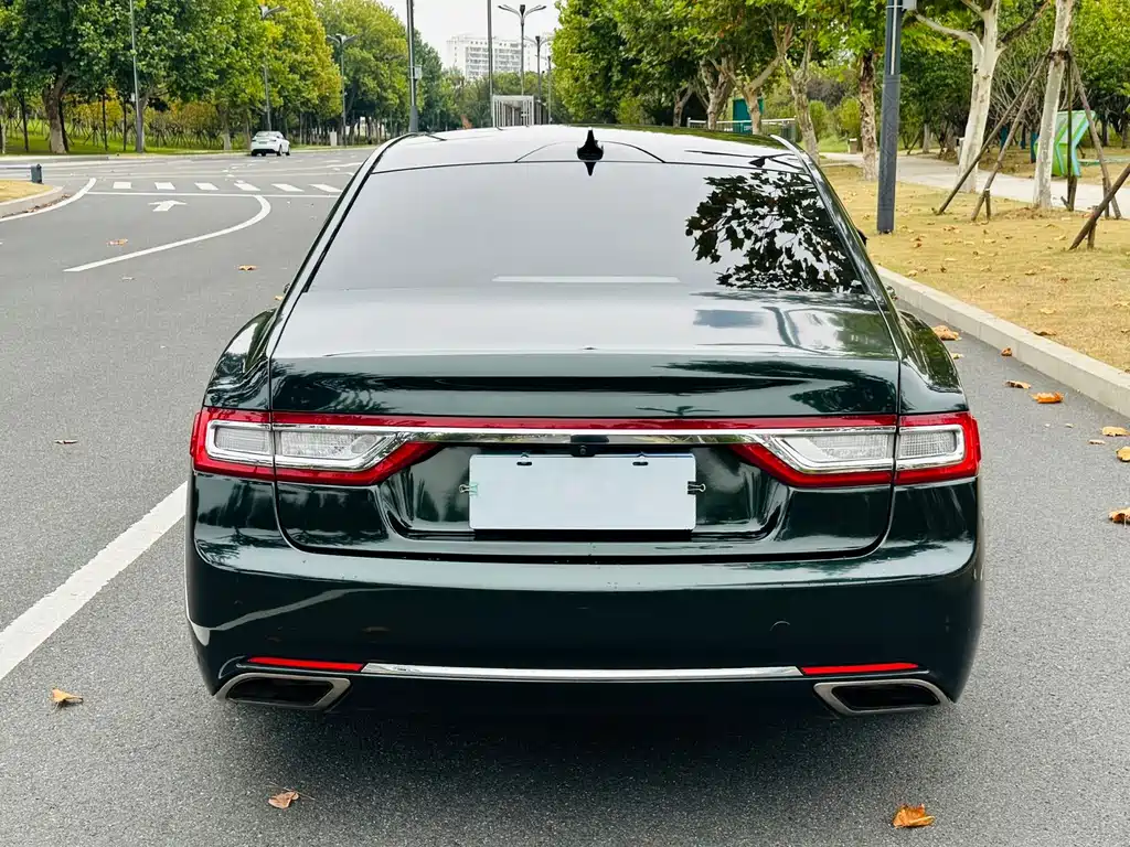 Lincoln Continental — миниатюра 5
