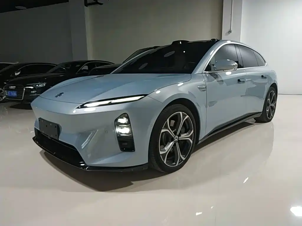 NIO ET5T — миниатюра 2
