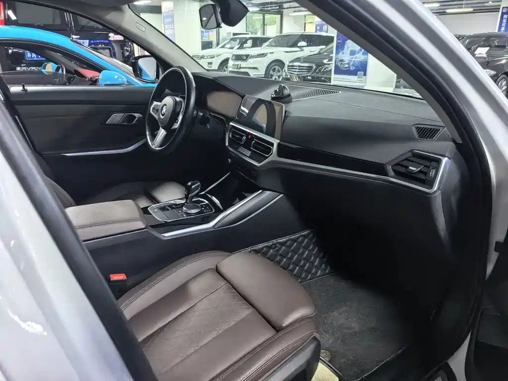 BMW 3 Series — миниатюра 12