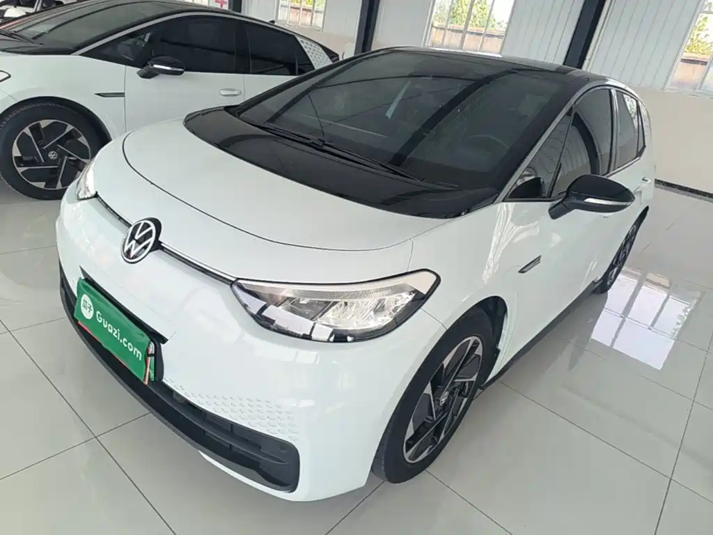 Volkswagen ID.3 — миниатюра 2