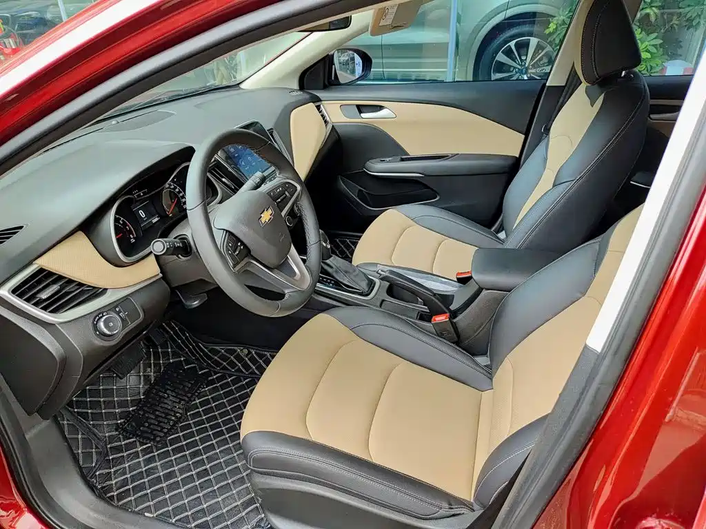 Chevrolet Monza 320 Auto Delight Sunroof Edition, фото 7