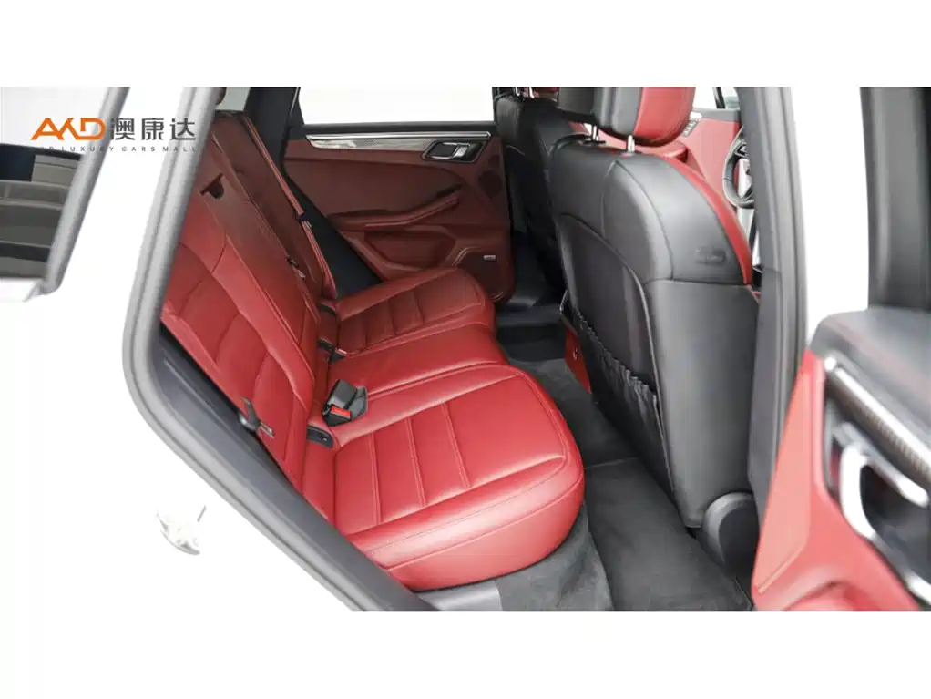 Porsche Macan — миниатюра 8