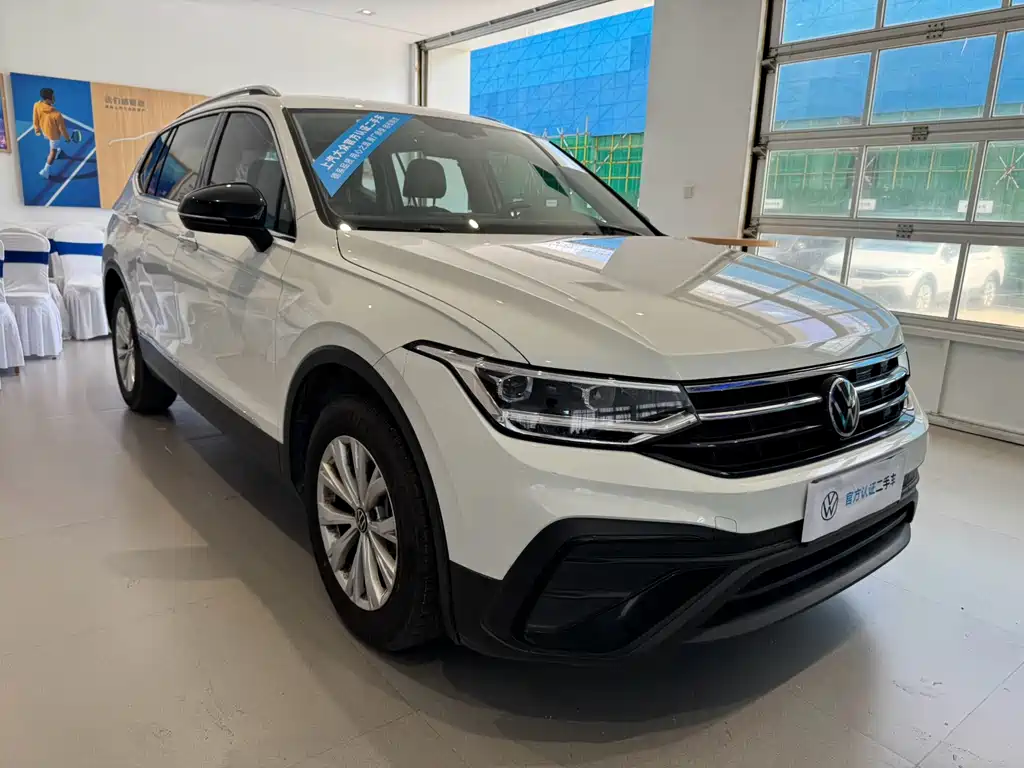 Volkswagen Tiguan L — миниатюра 3