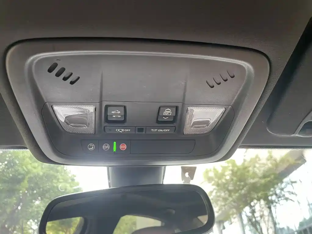 Buick LaCrosse — миниатюра 11