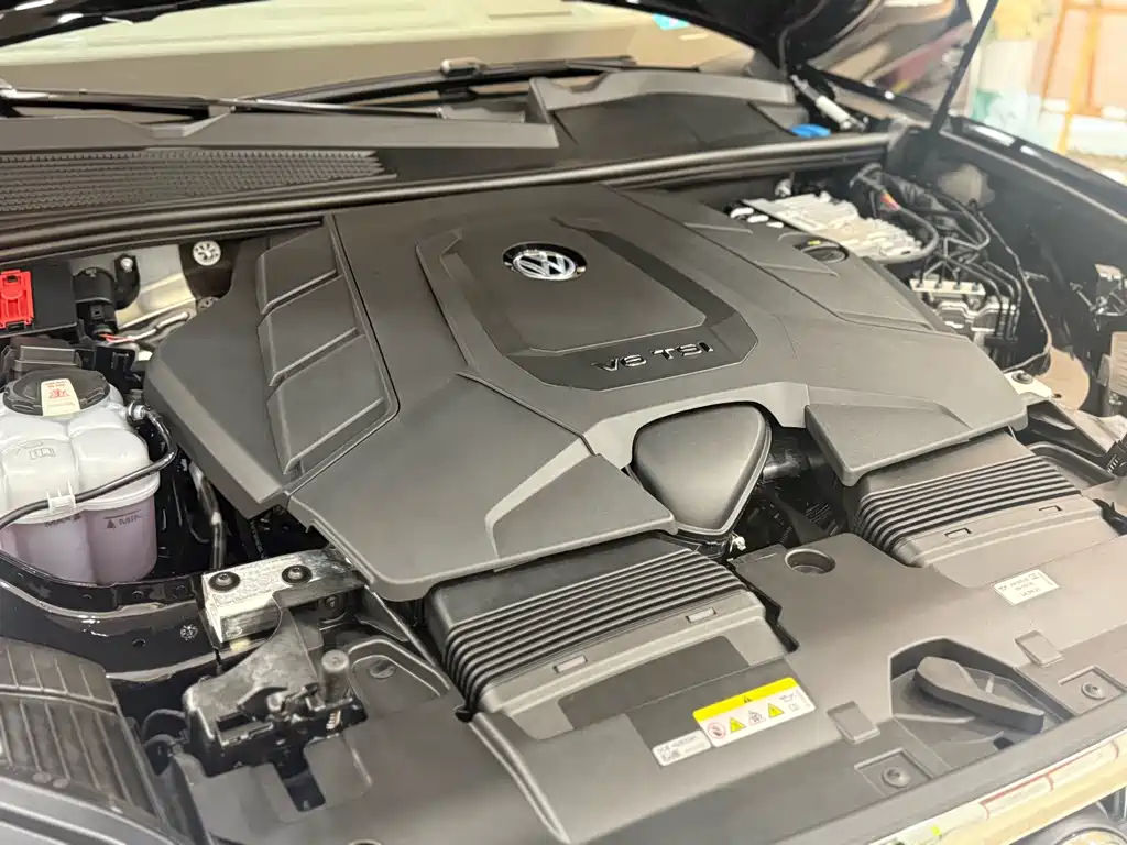 Volkswagen Touareg — миниатюра 24
