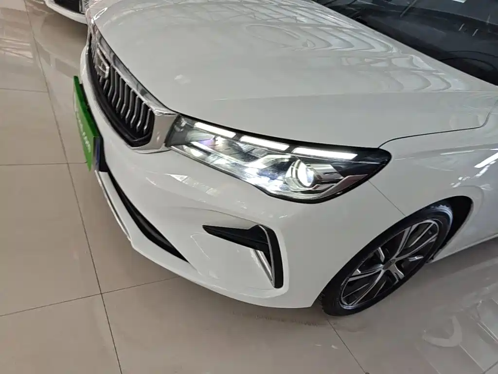 Geely Emgrand — миниатюра 24