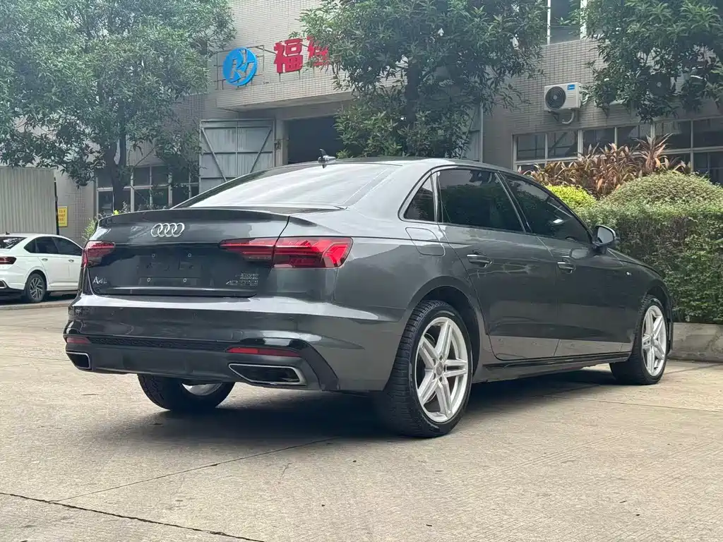 Audi A4L — миниатюра 5