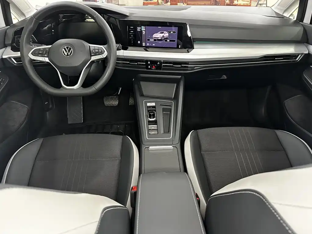 Volkswagen Golf — миниатюра 13