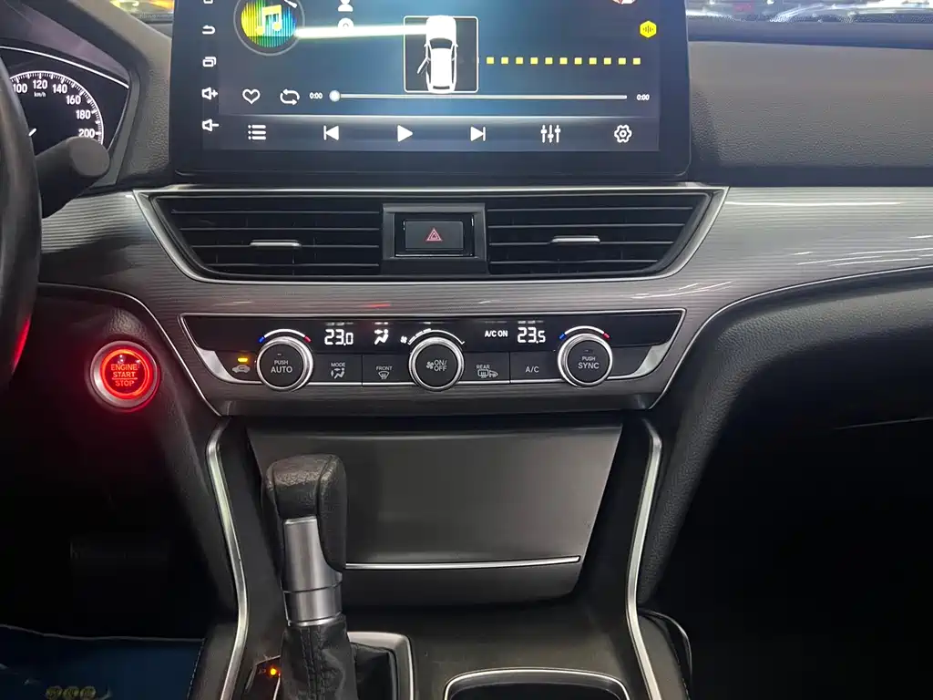 Honda Accord — миниатюра 16