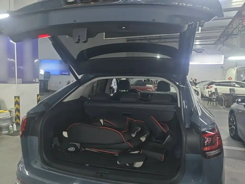 Volkswagen X — миниатюра 19