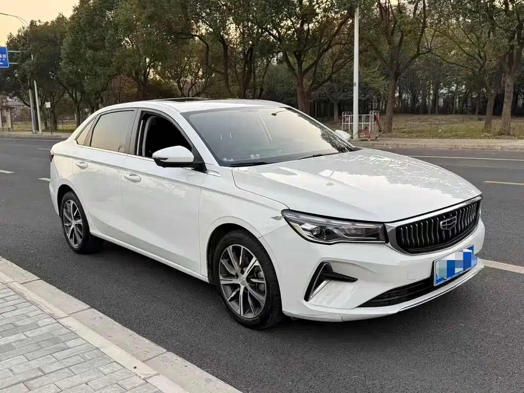 Geely Emgrand — миниатюра 3