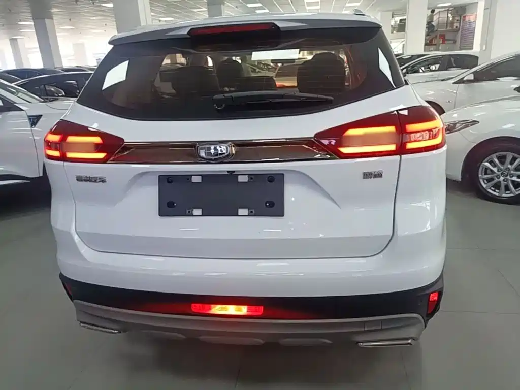 Geely Boyue — миниатюра 6