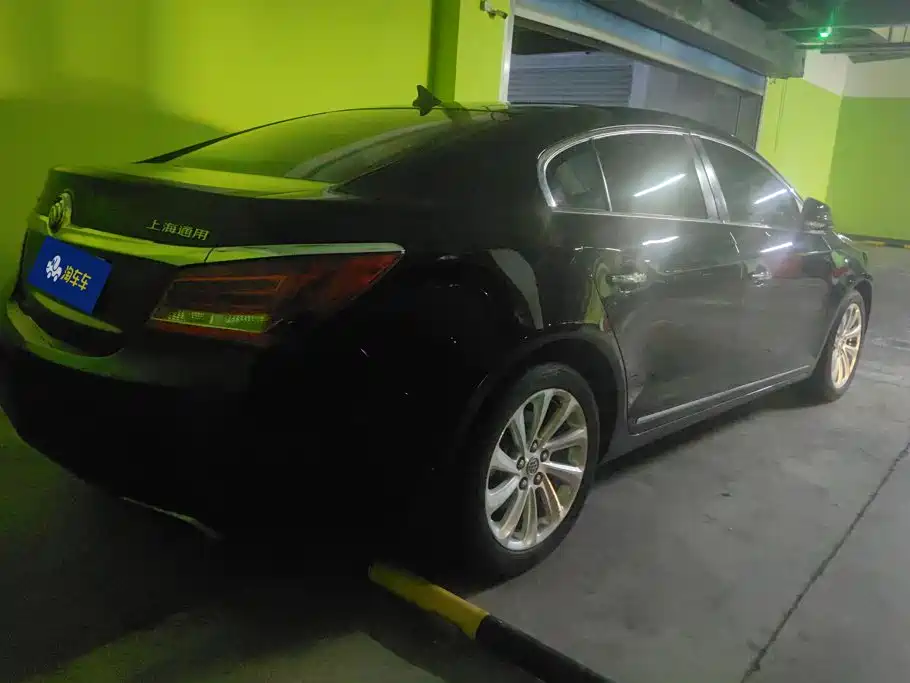 Buick LaCrosse — миниатюра 3