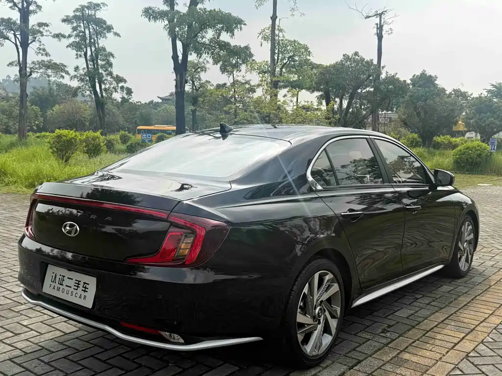 Hyundai Mistra — миниатюра 24
