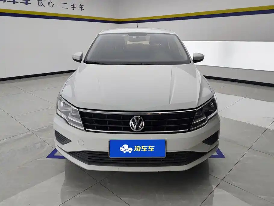 Volkswagen Jetta — миниатюра 2