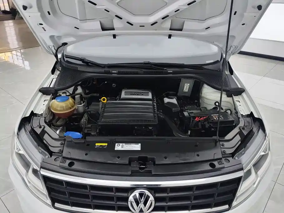 Volkswagen Jetta — миниатюра 10