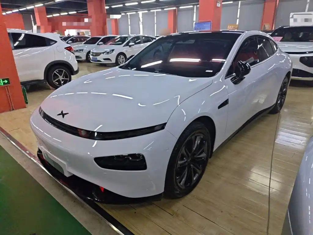 XPeng P7 — миниатюра 2