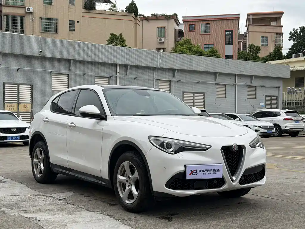 ALFA ROMEO STELVIO