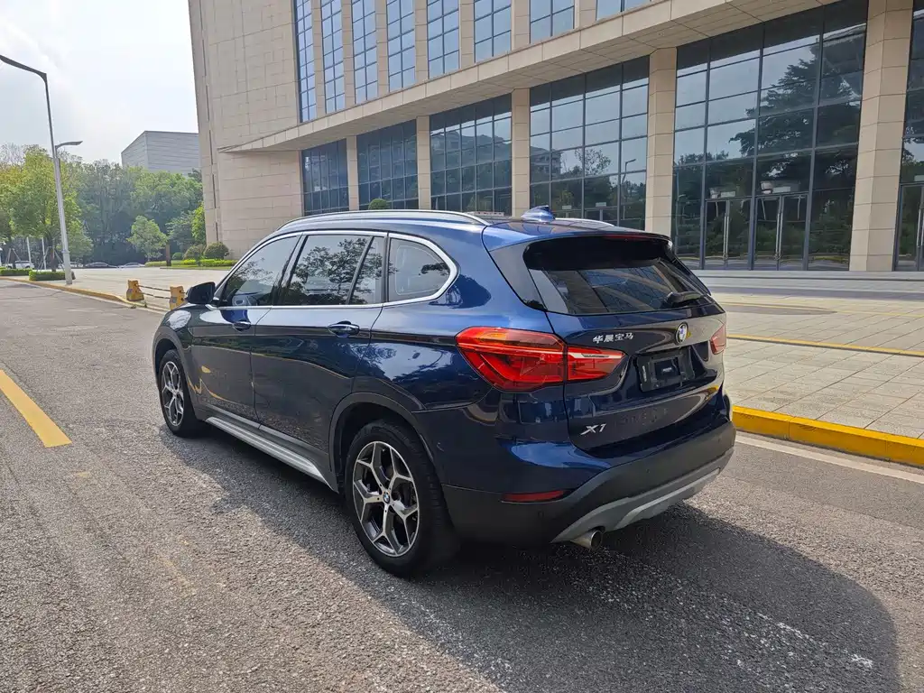 BMW X1 — миниатюра 4