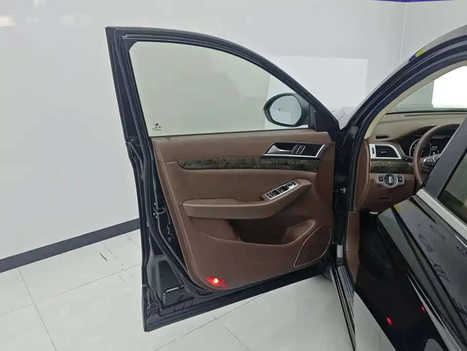 Leopaard Leopaard CS10 — миниатюра 7