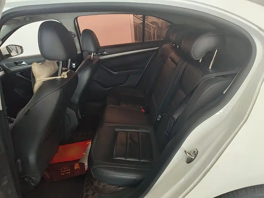 Volkswagen Lavida — миниатюра 17