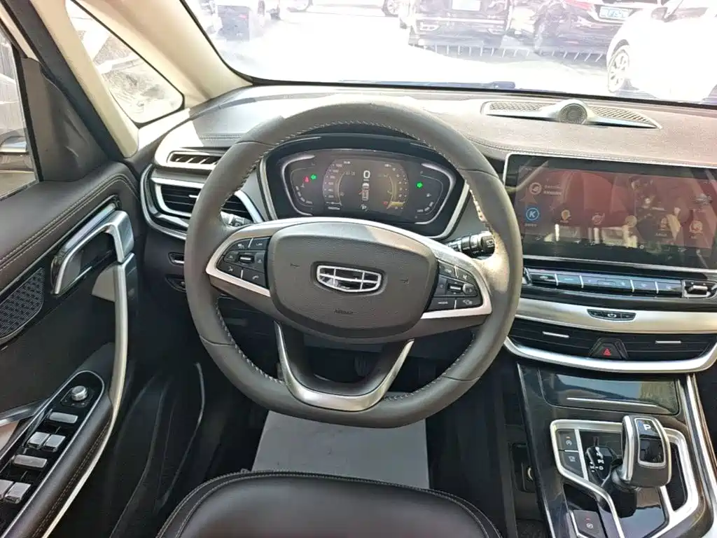 Geely Jia Ji — миниатюра 11